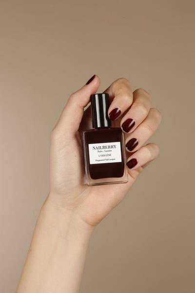 Nailberry Neglelakk Noirberry